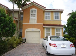 16684 SW 83rd Ln, Miami, FL 33193