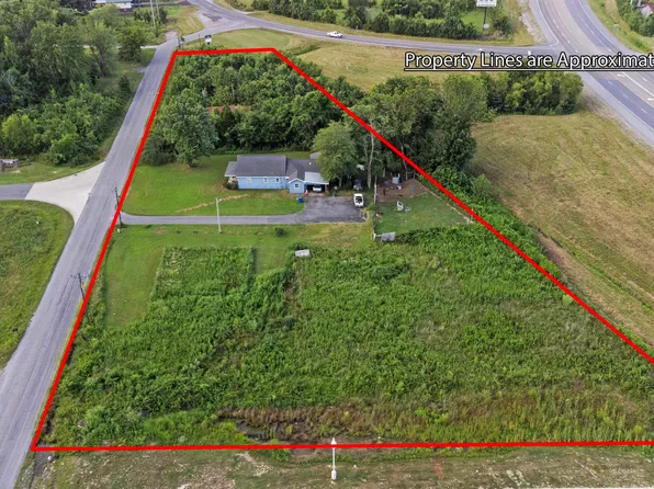 2780 Old Husbands Rd, Paducah, KY 42003