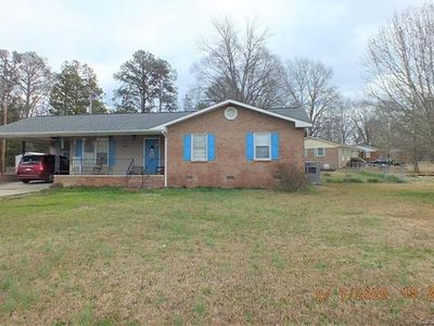 2555 Country Club Dr, Lancaster, SC, 29720
