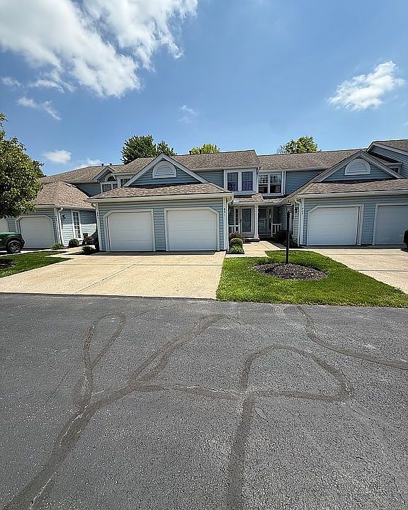 1st image of 951 Sturbridge Dr