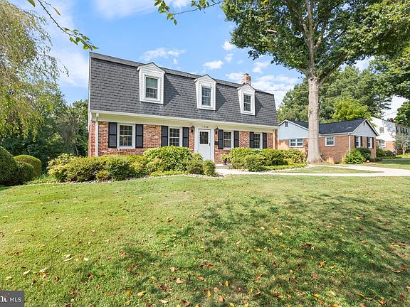 2nd image of 11729 Devilwood Dr