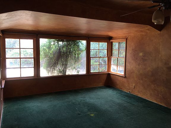 5th image of 10525 Jardine Ave