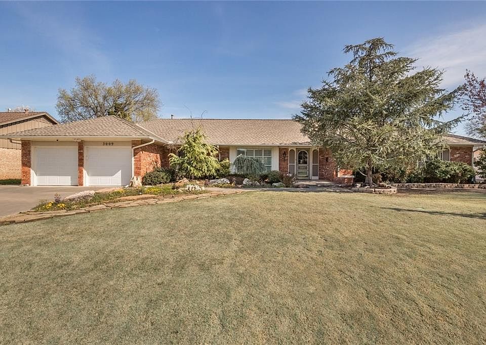 1st image of 3009 Lansdowne Ln