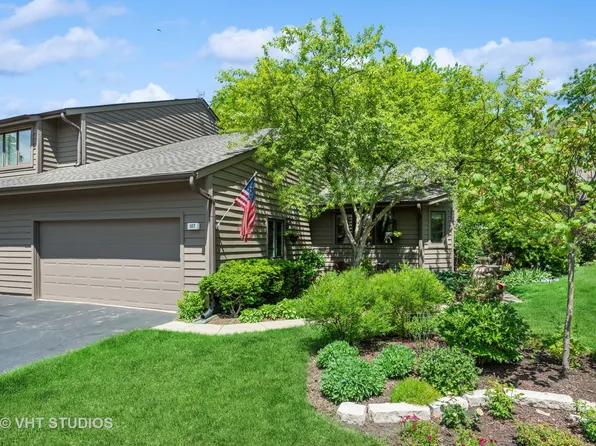 107 Sumac Ct, Saint Charles, IL 60174