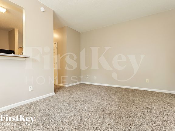 5th image of 3606 Ginnis Dr SW Unit 8