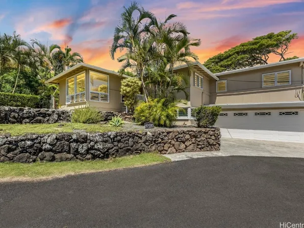 47-105 Lulani Pl, Kaneohe, HI 96744
