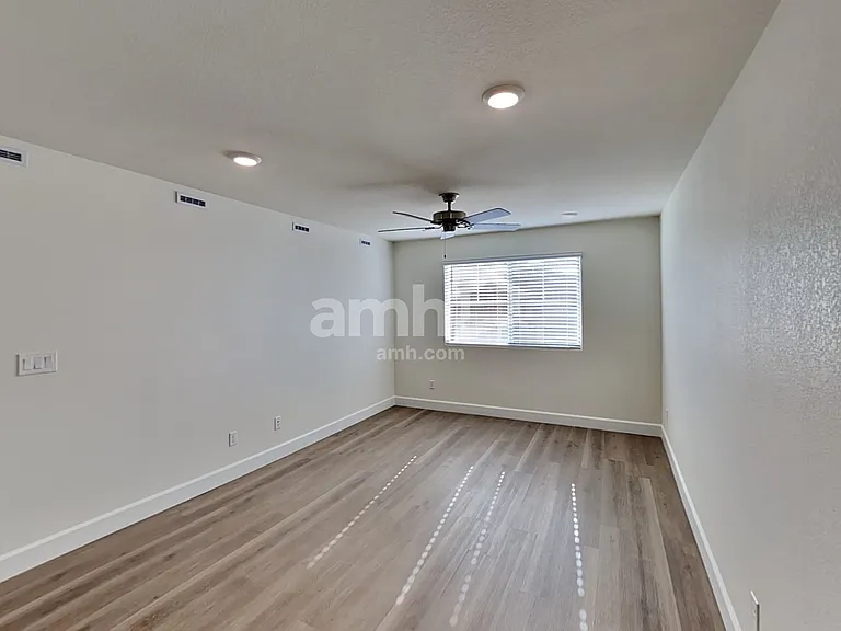 10322 Medusita St — Photo 9
