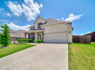 517 Thompson Dr, Van Alstyne, TX 75495