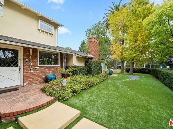 15901 Junaluska Way, Pacific Palisades, CA 90272