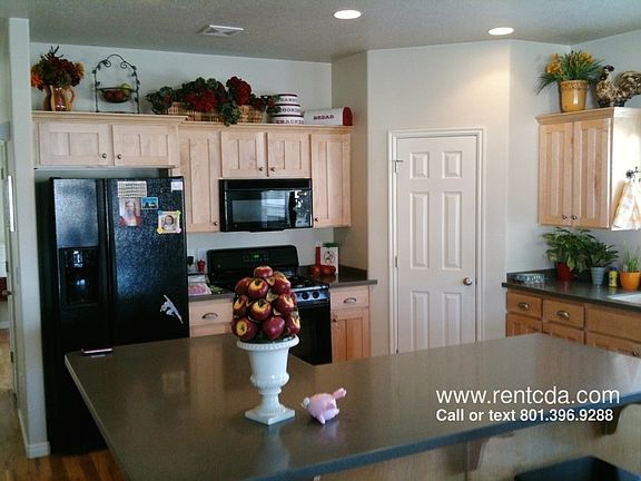 5th image of 11647 S Bluerock Ave