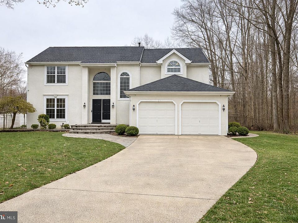 1st image of 1742 Whispering Woods Dr