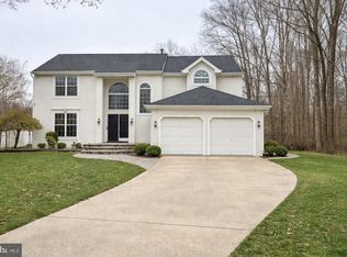 1742 Whispering Woods Dr, Williamstown, NJ 08094