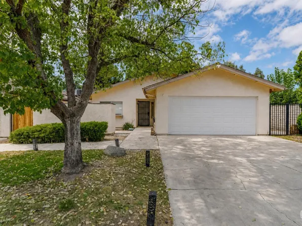 3000 Verdant Ct, Bakersfield, CA 93309