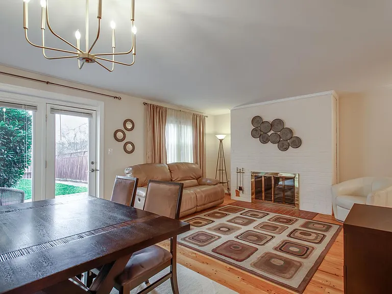 6063 Hardwick Pl — Photo 16