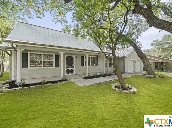 1026 Madeline St, New Braunfels, TX 78132