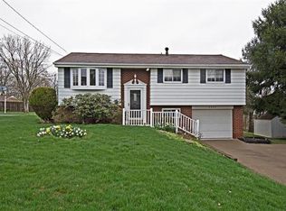 4402 Skyview Ter, Gibsonia, PA