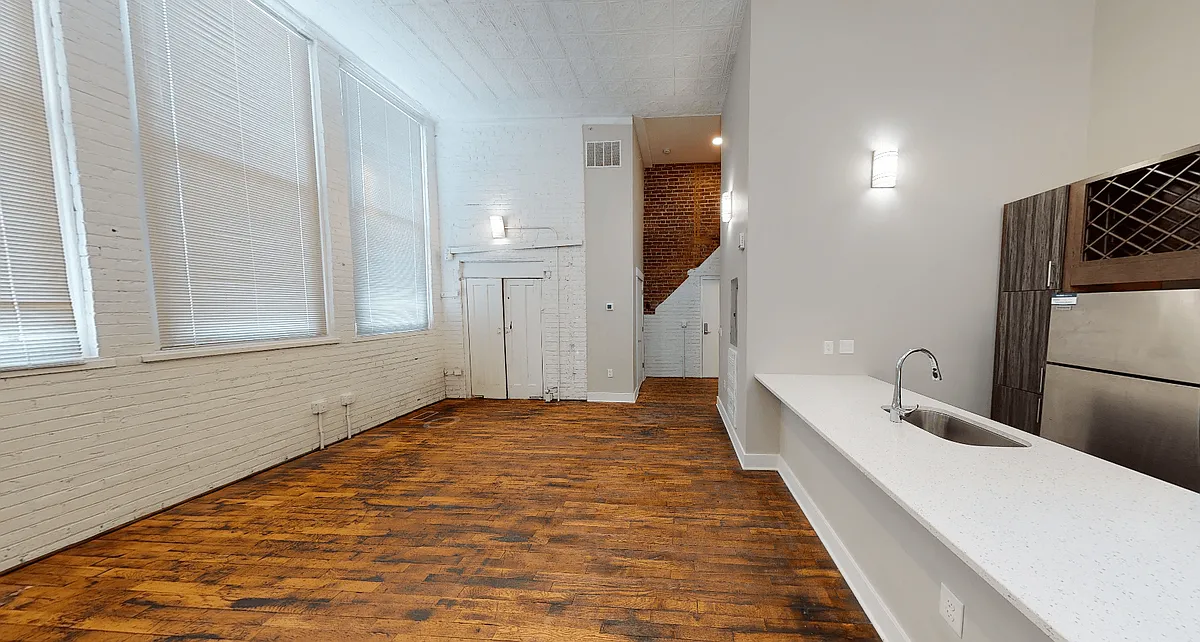 Floor plan 2436 Gilbert Ave 101