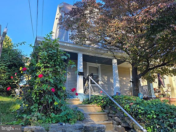 5th image of 119 Franklin Ave