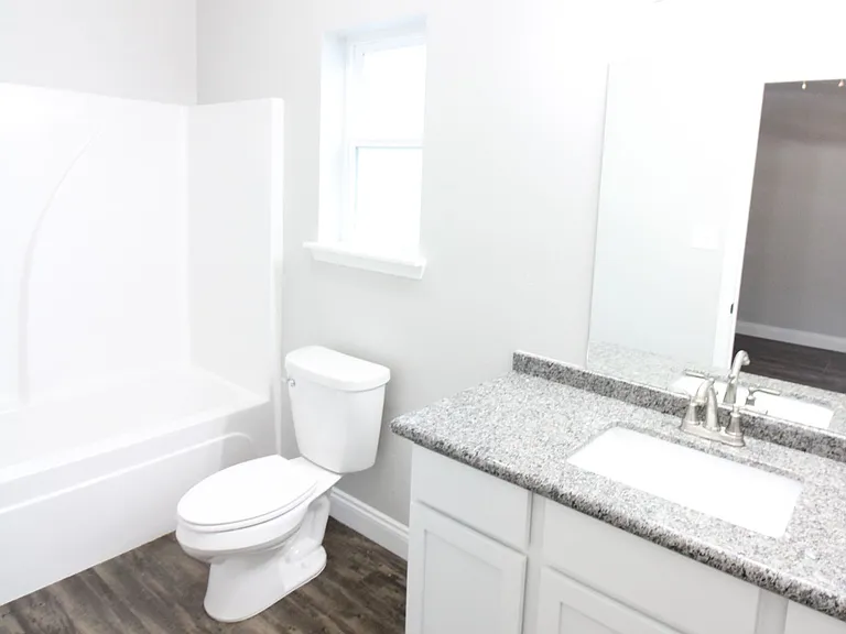 210 Lacey Eden Ln — Photo 8