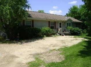 5901 Golf Ln, Crystal Lake, IL 60014