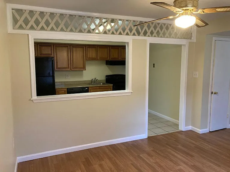 2513 Whitpain Hls — Photo 2