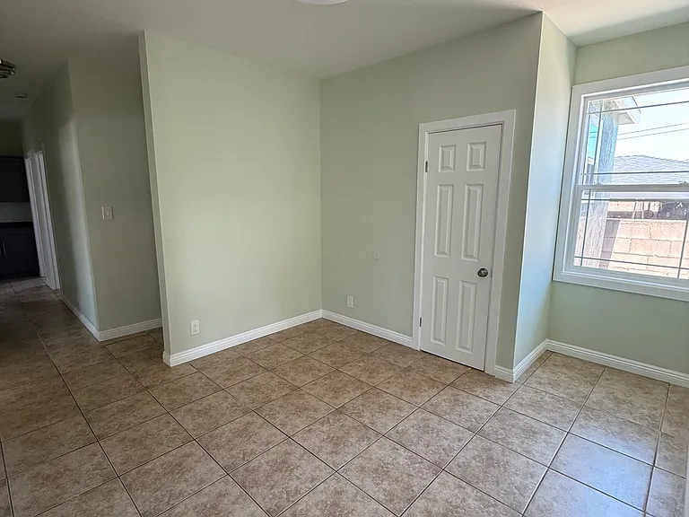 4613 Eugene St #1 — Photo 21