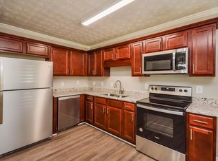 80 Sampson Ct, Covington, GA 30016