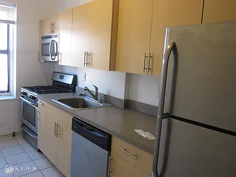 Rented by Kian Realty