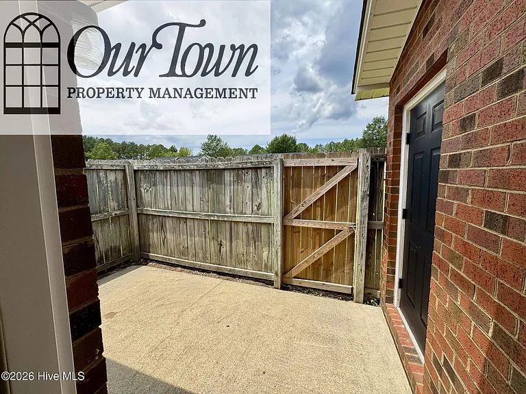 4207 Cypress Dr NW #A — Photo 12