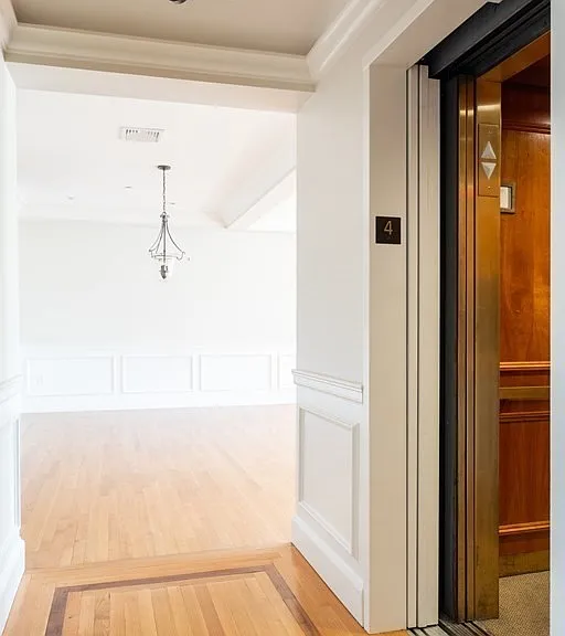 15 Marlborough St #4 — Photo 6
