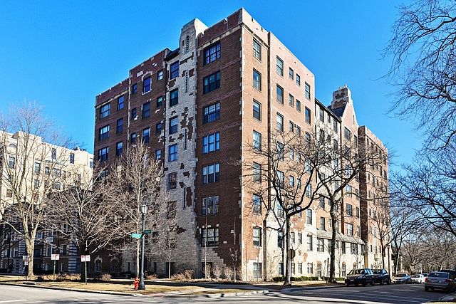 1st image of 1501 Hinman Ave APT 5A