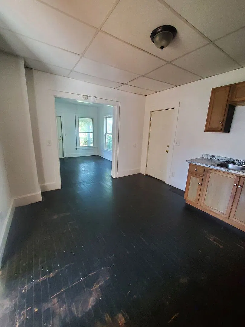 1634 Mead St. - 3 Unit — Photo 4