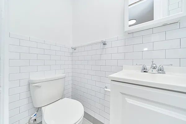 Rented by Living New York | media 11