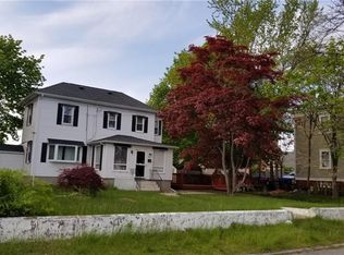 37 Glover St, Providence, RI 02908