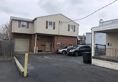 3809 Harrison Ave #9 — Photo 1