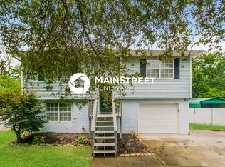 5821 Whisper Wood Rd, Knoxville, TN 37918