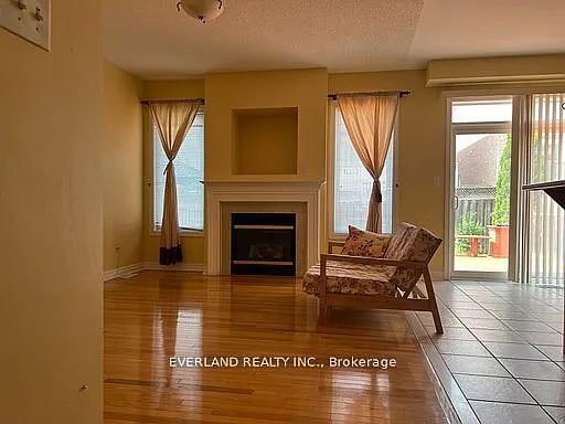16 Harry Swingler Dr — Photo 5