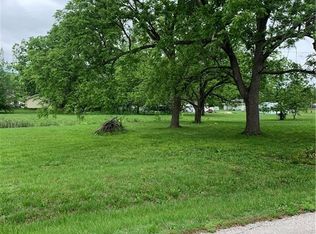 Main St, East Lynne, MO 64743