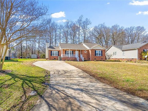 4th image of 2297 Zornbrook Dr