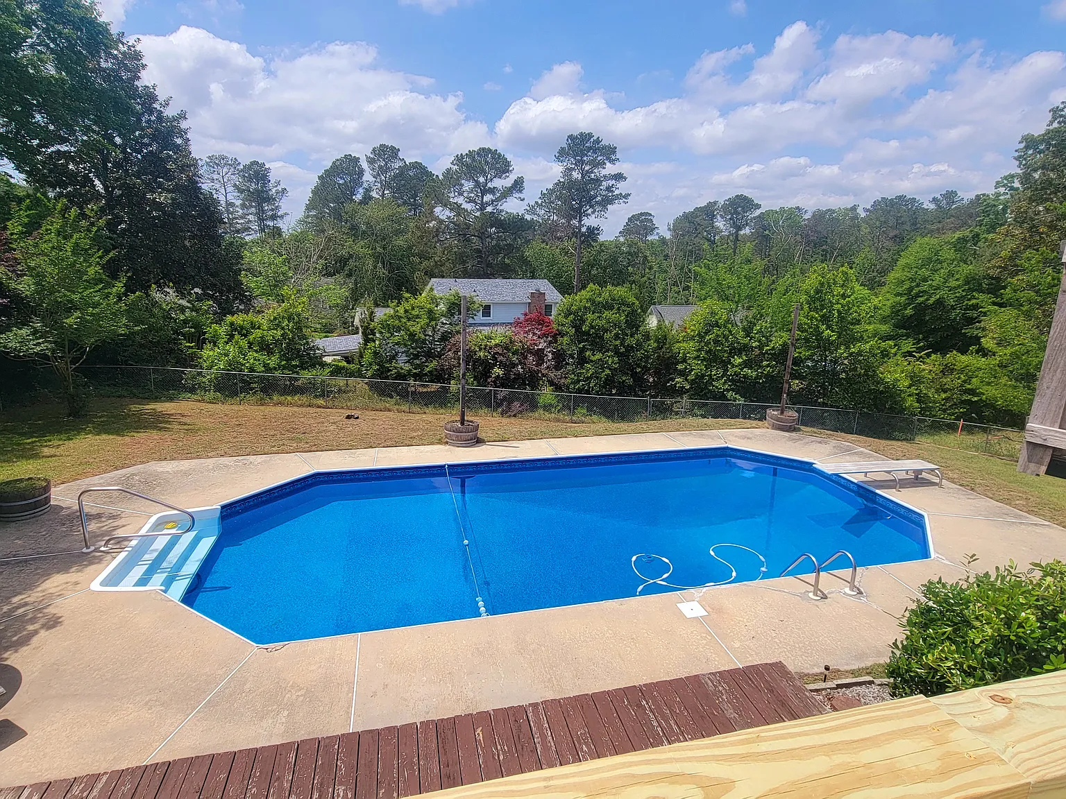 4 bed, 2.5 bath, 2190 sqft, $4,000 — Photo 4