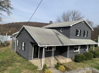 1507 Mount Laurel Rd, Temple, PA 19560