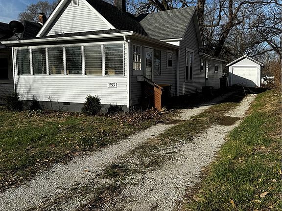 2nd image of 553 S Boyd St