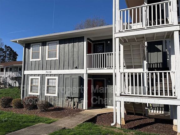 3rd image of 7510 Woods Ln Unit 30