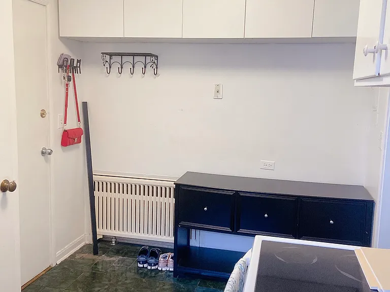 2203 Central St #2 — Photo 6