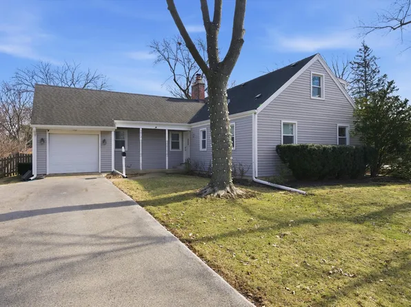 5813 Dunham Rd, Downers Grove, IL 60516