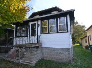 464 Water St, Joliet, IL 60436