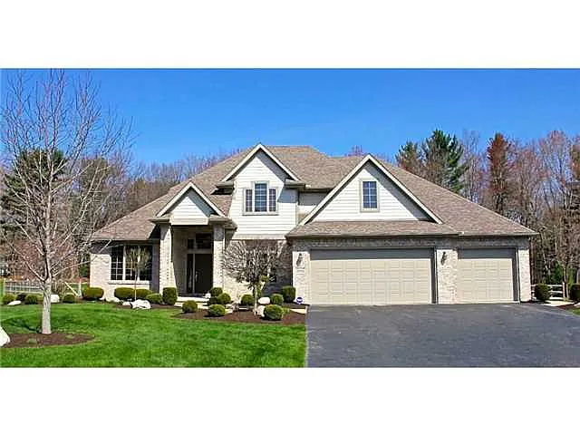 11142 Oak Pointe Dr photo 1