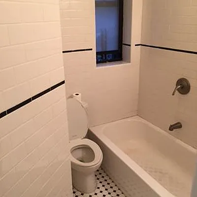 Rented by Reliance Realty Partners LLC  | media 23