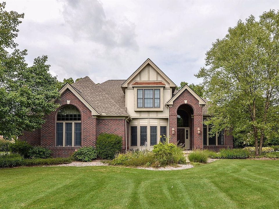 1st image of 2016 Bay Hill Ct