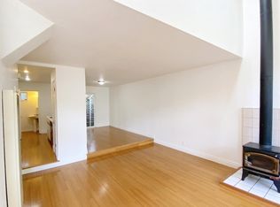 1646 Ocean St, Santa Cruz, CA 95060